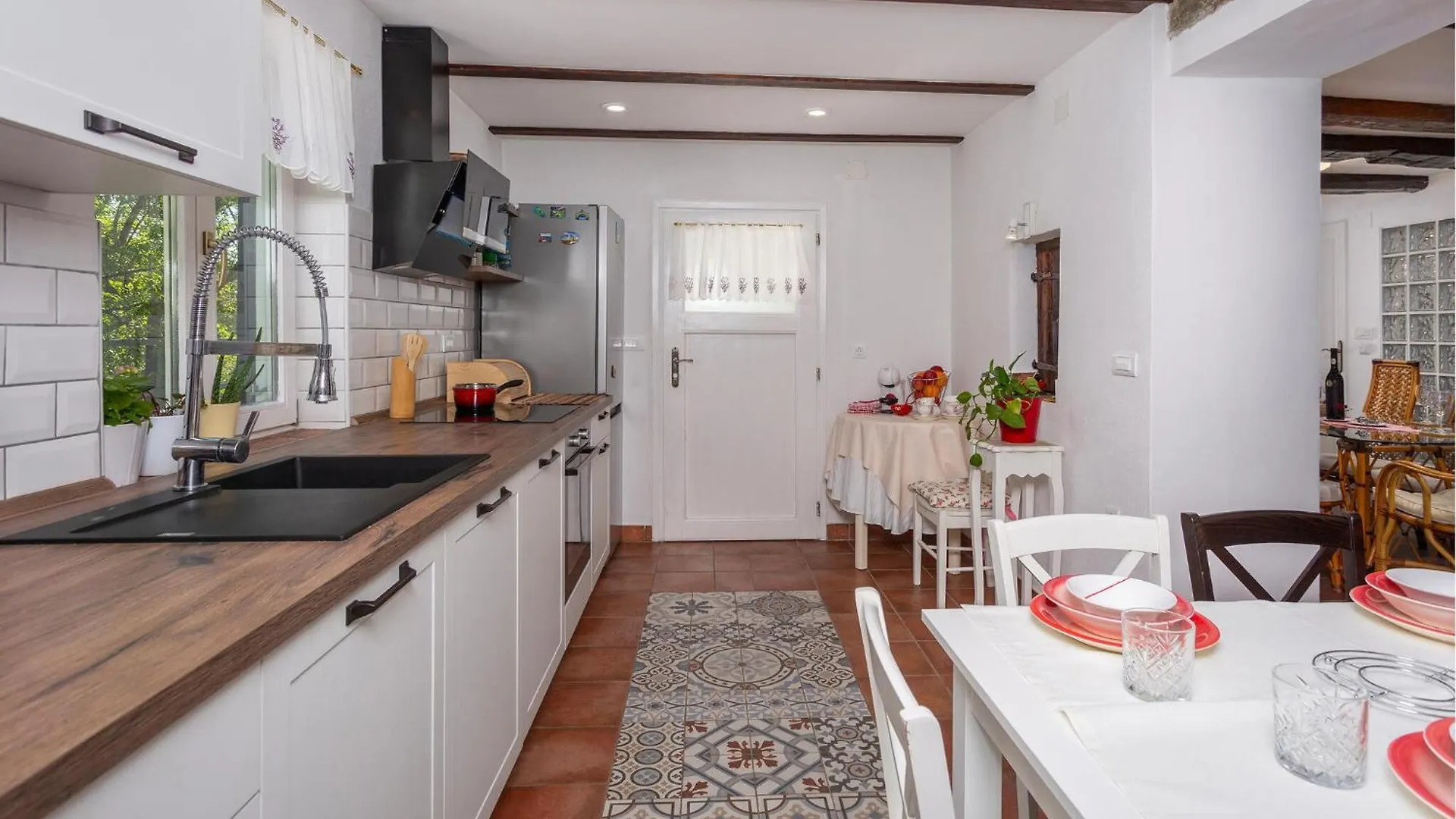 Holiday home 2 Bedroom Beautiful Home In Gornji Lopci Vratnik